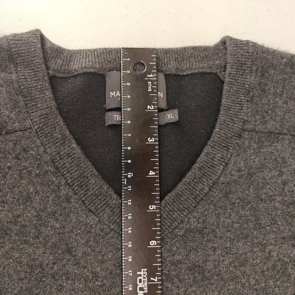 Mack‎ Weldon Tech Cashmere V Neck Sweater Mens XL Dark Gray Merino Wool Blend - Picture 8 of 10